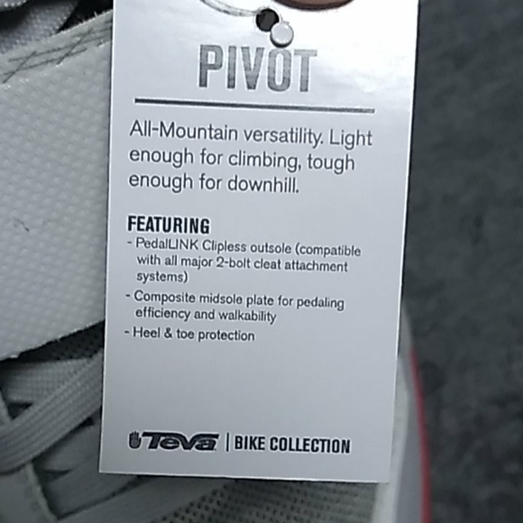 NIB Mens Teva light grey Mountain biking shoes s 8 - Picture 10 of 13